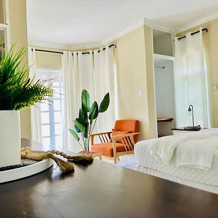 Falcon Islandview - Airport Pickup Available - 24Security Montego Bay Ngoại thất bức ảnh